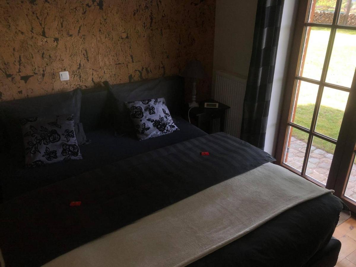 Le Goupil Hotel Wavre Eksteriør billede